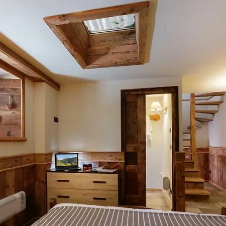 Hellochalet_rascard Martin *